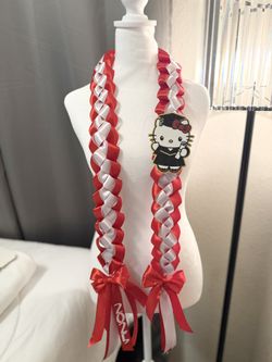 GRADUATION LEIS