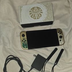 Nintendo Switch OLED Tear of the Kingdom Special Edition 