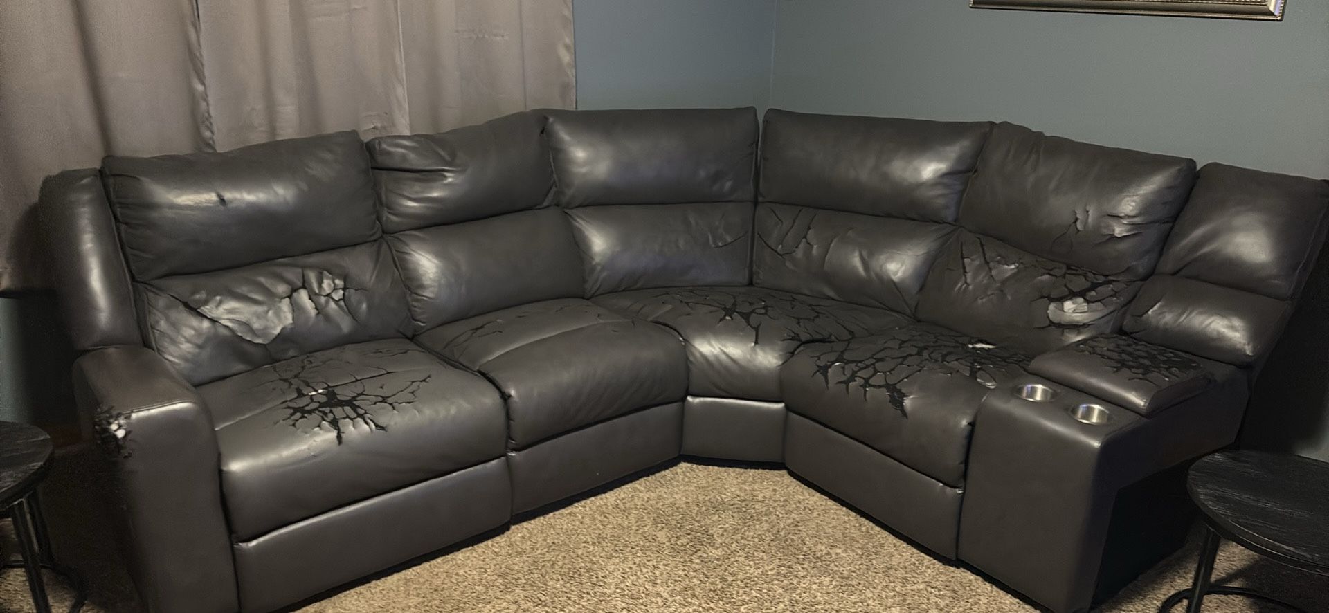 FREE COUCH