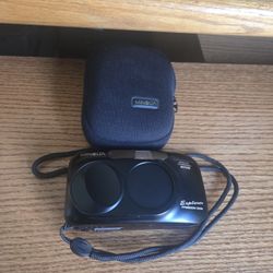 Minolta Explorer Freedom Zoom 35mm Film Camera Point and Shoot Tested 