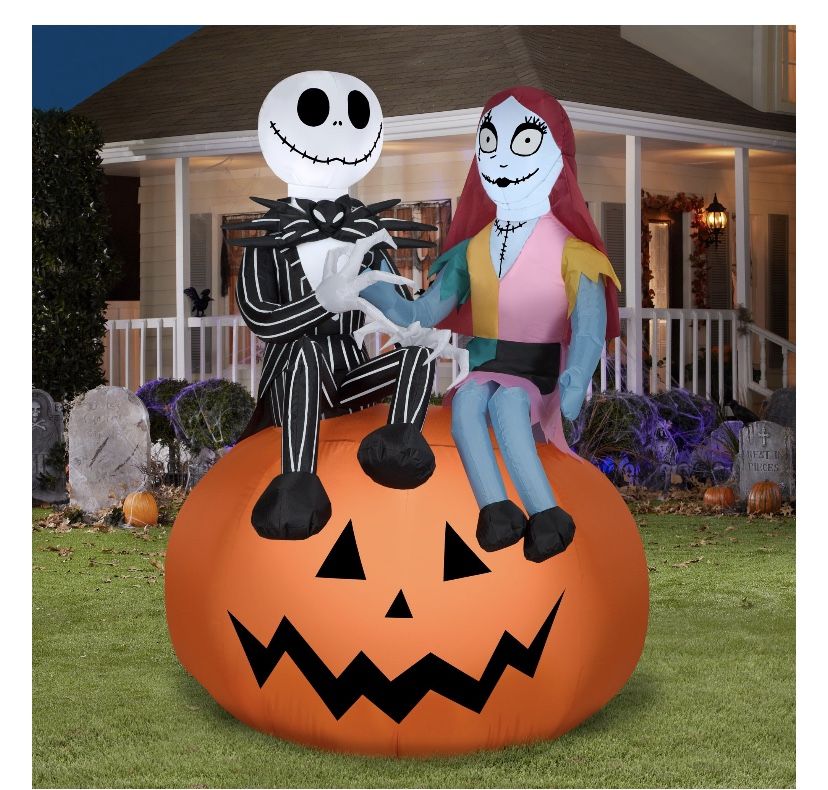 Airblown Inflatables Jack and Sally Sitting on Pumpkin, 5'