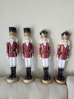 Christmas figurines
