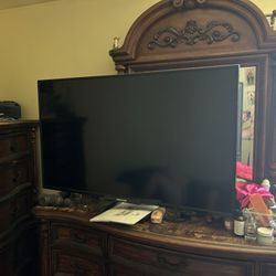 55” Memorex TV 4K  (not Smart Tv) 