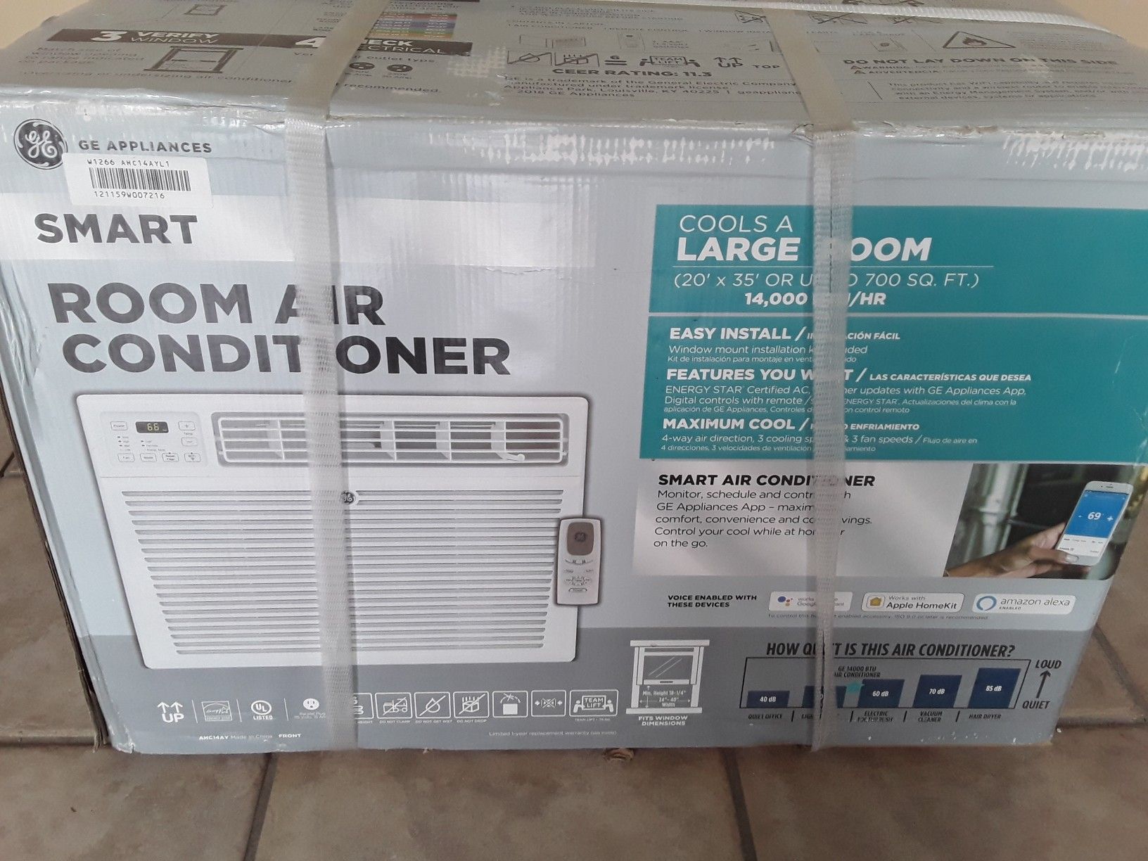 GE Room Air Conditioner w/remote