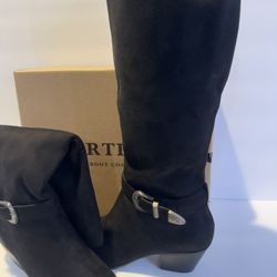 WOMEN BOOTS BY PORTLAND(8 1/2)