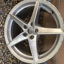 Audi A5 Wheel