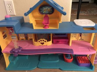 Doc McStuffin’s toy hospital