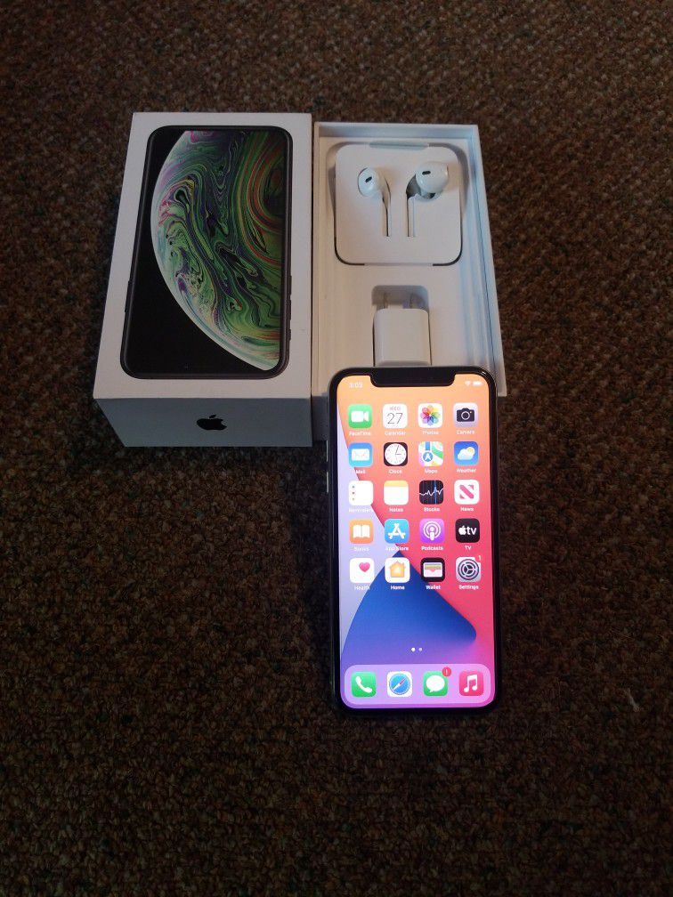 I have here iPhone X .64 GB. unlocked.