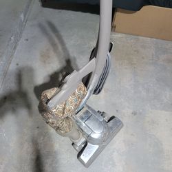 Kirby G10D Vacuum Cleaner