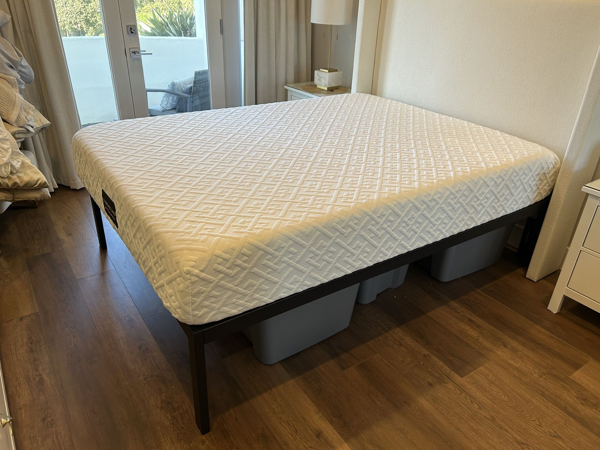 Queen Bed And Metal Frame