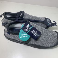 Size 10 Water Shoes 