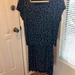 2 Piece Womens Skirt And Blouse, Size Large