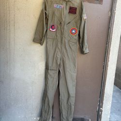 Disfraz De Piloto En Muy Buenas Condiciones Una Puesta