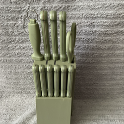 Stainless Steel 12-Piece Kitchen Knife set With Wood Block