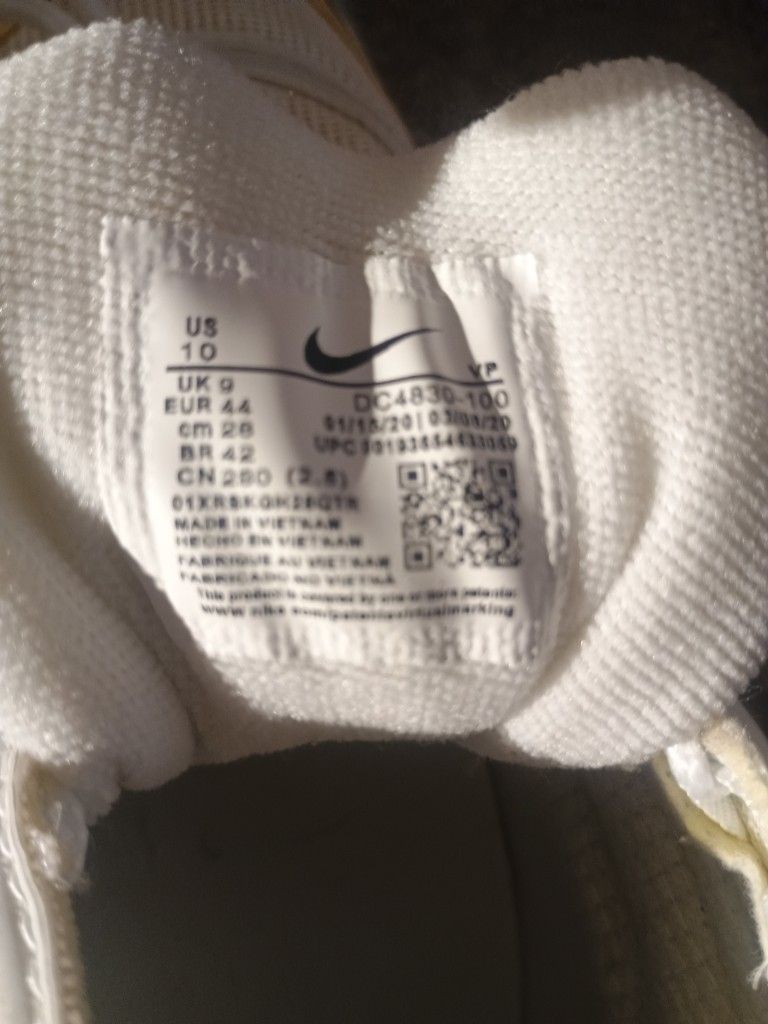 Women's Nike Shoes Brand New