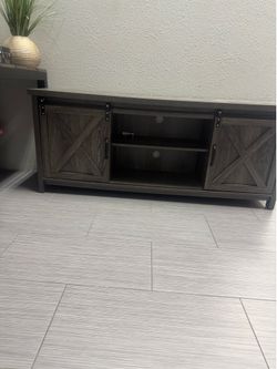 Modern Farmhouse TV Stand / Media Console – Dark Wood Sliding Barn Doors