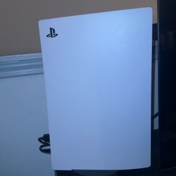 Barely Used PS5