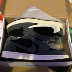 Travis Scott x Air Jordan 1 Low OG Black