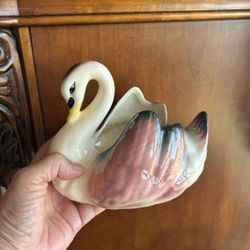 SWAN POTTERY PLANTER. $10.00 Brand New