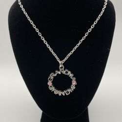 17-20” "Grandma" pendant necklace