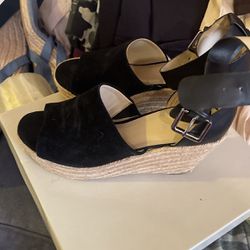 Marc Fisher Size 9 Wedges