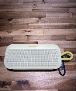 Bose SoundLink Bluetooth Speaker