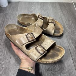 Men’s Birkenstock Arizona Tan Softbed Oiled Leather Sandals Sz 43 / 10