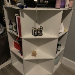 9 Cube Corner Shelf