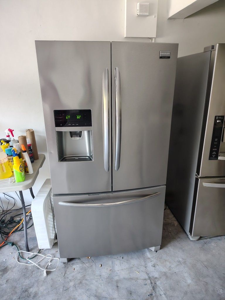 Frigidaire Gallery French Door Refrigerator