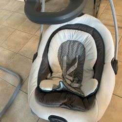 Graco Duet Swing and Rocker
