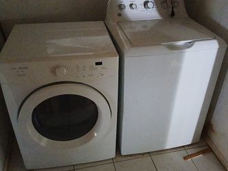 Washer and dryer set