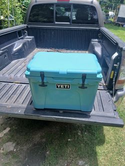 Yeti 35 cooler