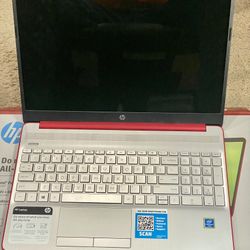 HP Laptop Like Brand New With Box And All Contents 