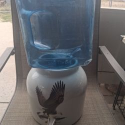 Water Dispenser W/ Jug
