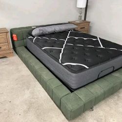 Bed Queen Size 🆕️. Entrega Gratis,  Financing Available. 