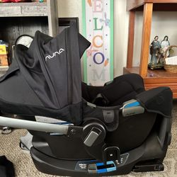 Nuna Car seat