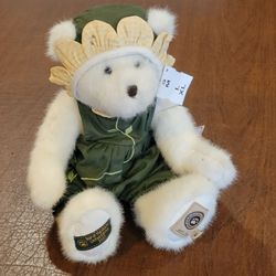 Boyds Bears Daisey Dubeary May 2007 Bear of the Month Limited Edition 
New with tags. UPC 74. Weight 1lb 3oz plus shipping 
materials.   Bea