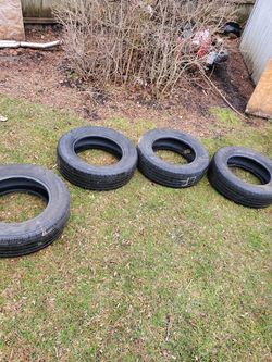 235/65 R17 Tires 4 in total Exellent condition 