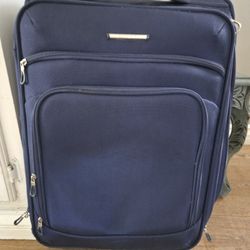 Samsonite 22'