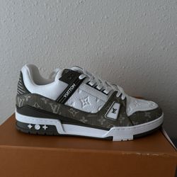 Louis Vuitton Trainer Sneaker