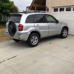 2004 Toyota Rav4