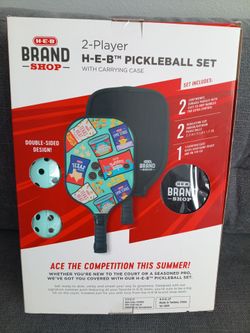 BRAND NEW BOX PICKLE BALL SET WITH CARRYING CASE ..THANK YOU 🙏