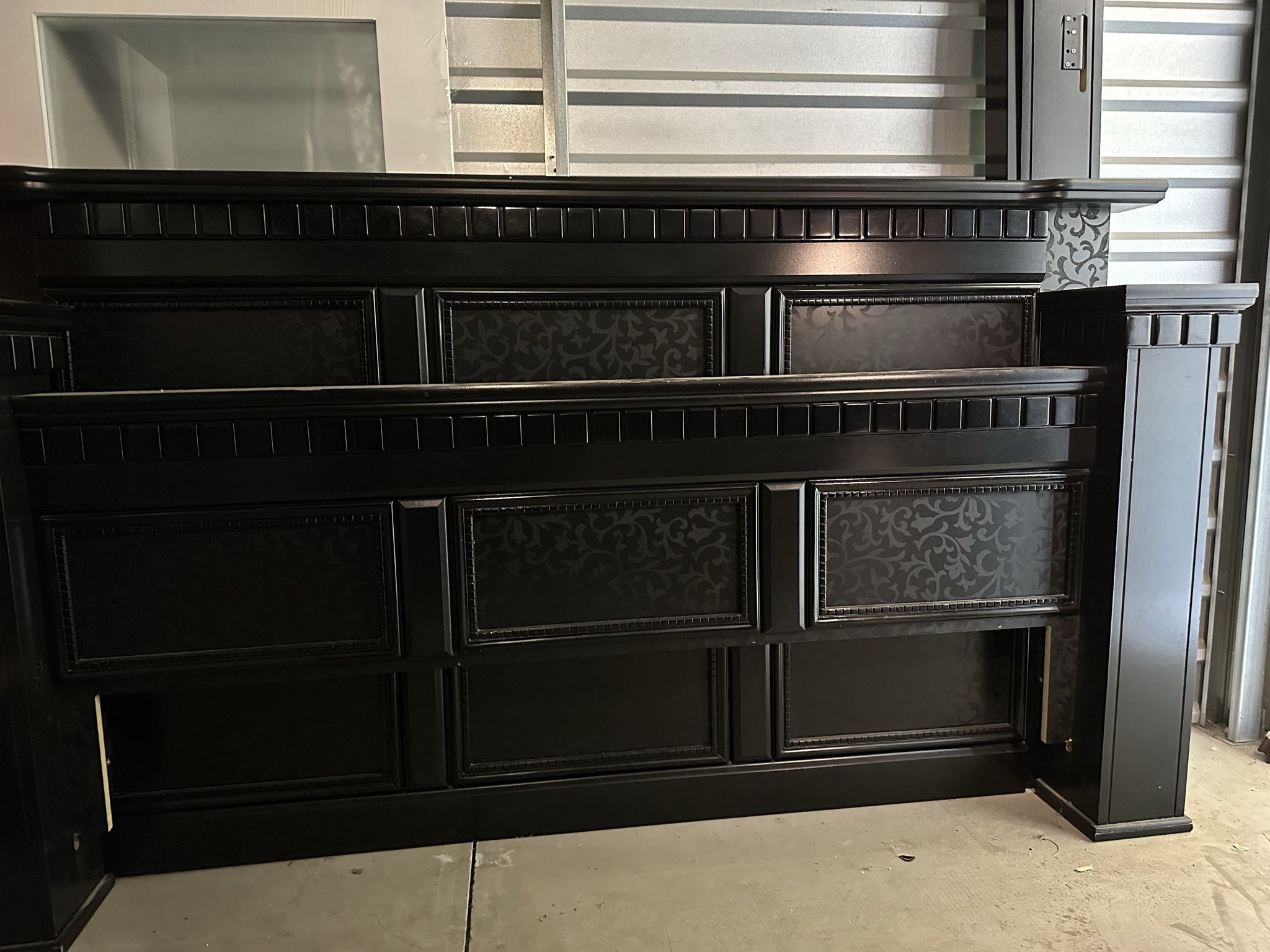 European King Bedroom Set
