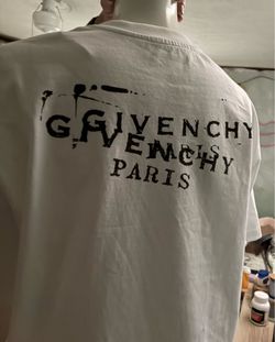 Givenchy tee