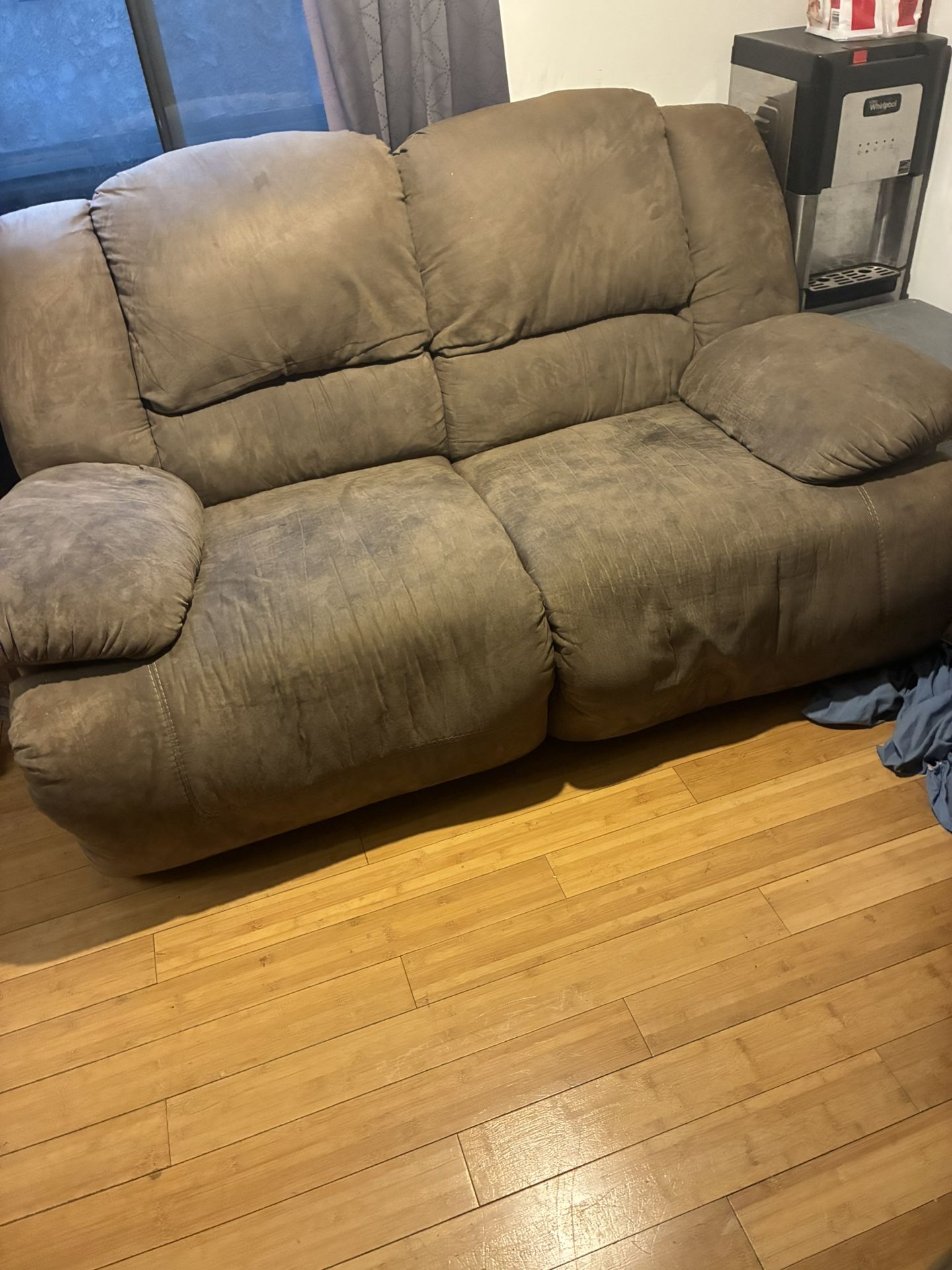 Reclining Loveseat