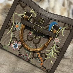 New Purse .. Never Used 