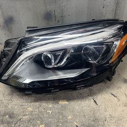 2017 2018 2019 Mercedes-Benz GLE53 Left Driver Side Adaptive Headlight OEM