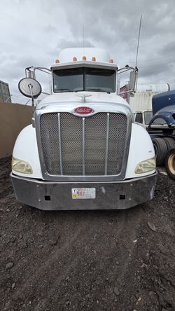 2009 Peterbilt 386 *PARTS ONLY*