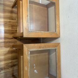 2  GLASS/WOOD Table 26x26