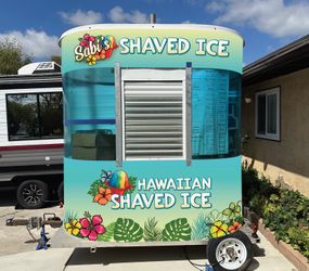 Hawaiian Shaved Ice trailer